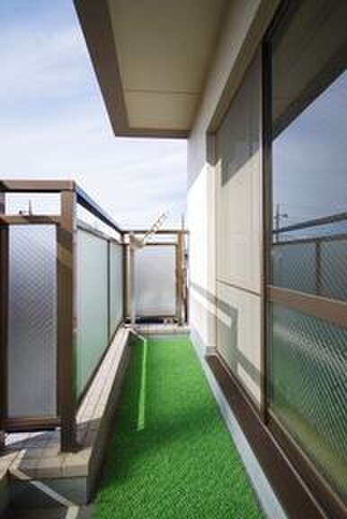 物件内観写真16　(ベランダ・バルコニー)