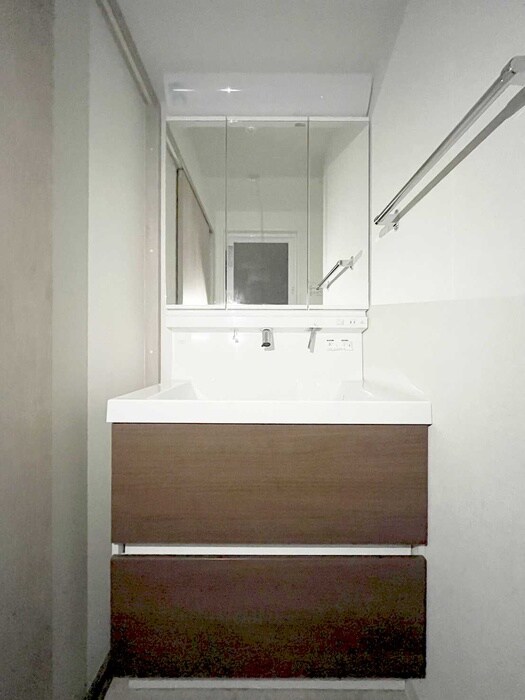 物件内観写真8　(洗面)