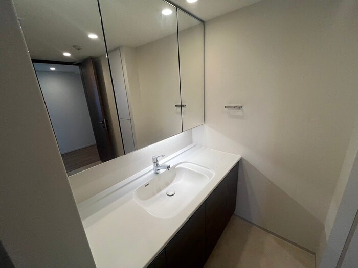 物件内観写真14　(洗面)