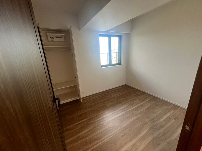 物件内観写真22　(居室)