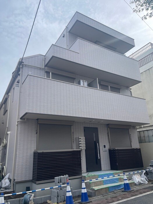 物件外観写真4　(建築中)