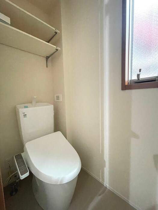 物件内観写真12　(トイレ)