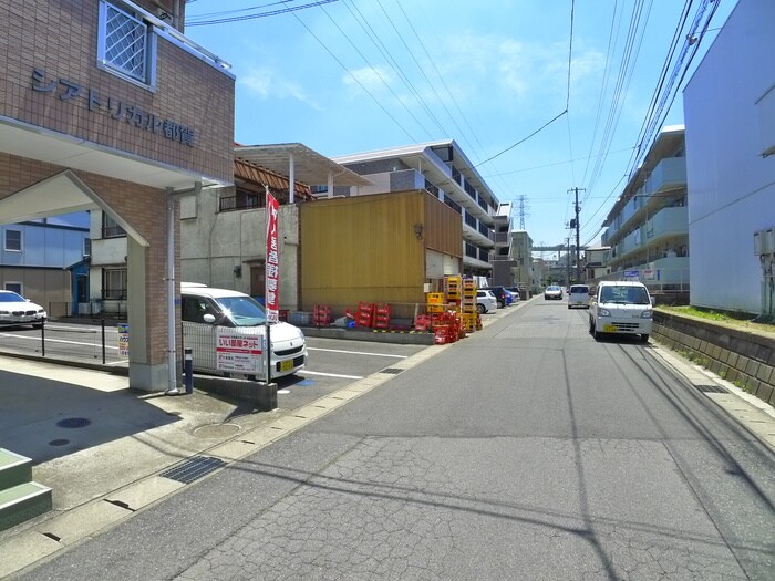 物件外観写真3　(周辺環境)