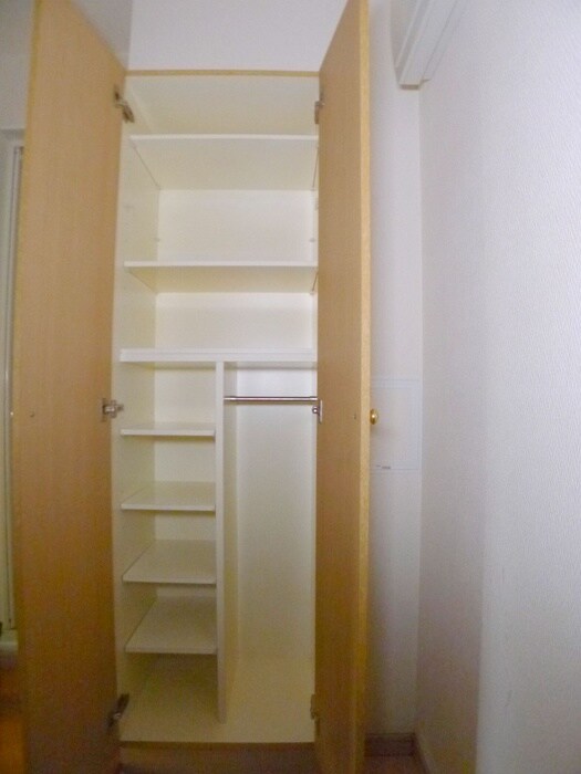 物件内観写真15　(靴箱)