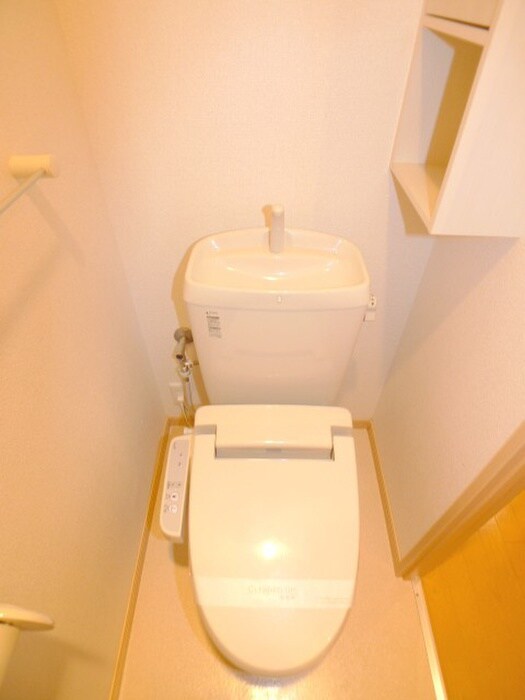 物件内観写真13　(トイレ)