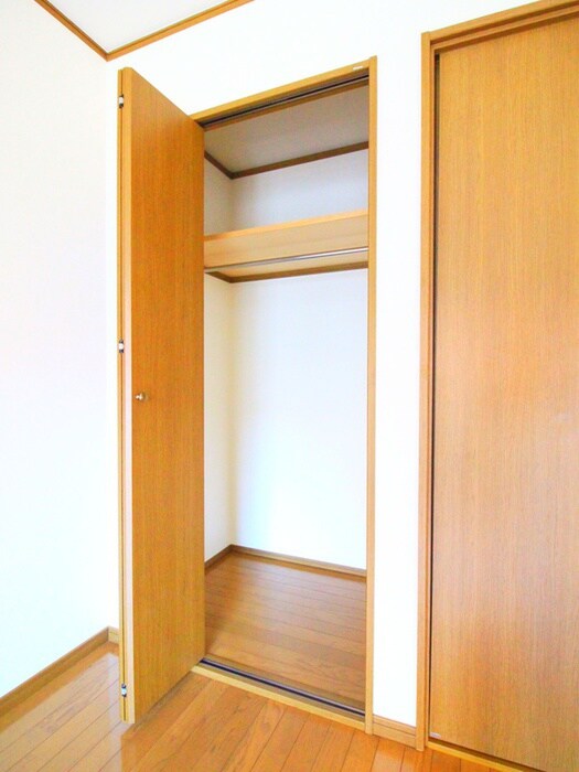 物件内観写真13　(収納)