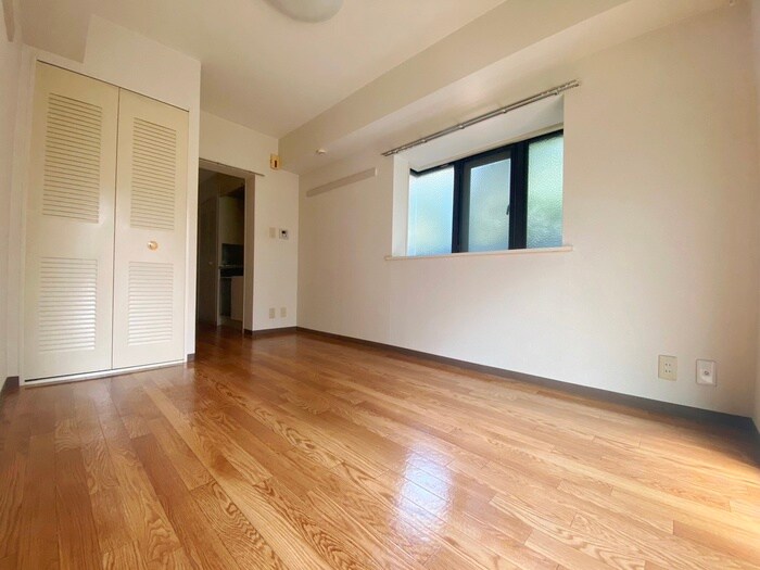 物件内観写真5　(居室)