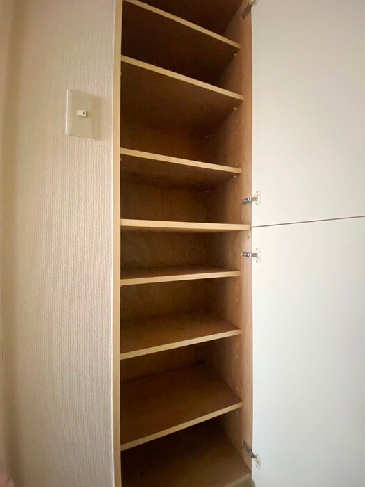 物件内観写真10　(靴箱)