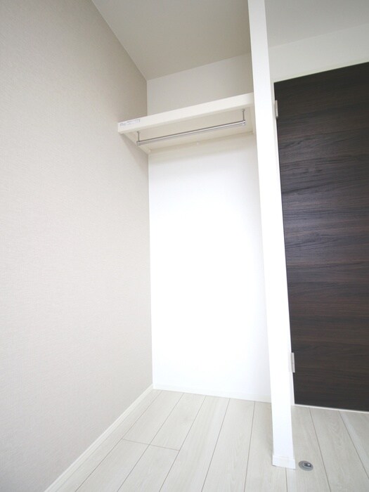 物件内観写真10　(収納)