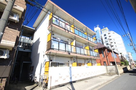 メゾンヤジマ外観写真