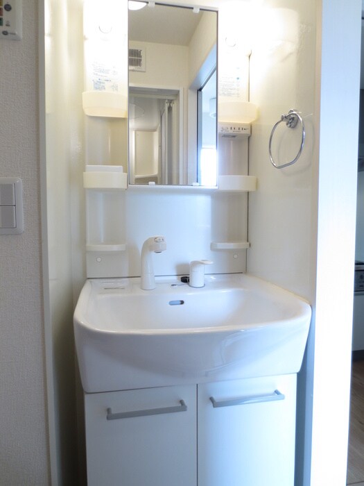 物件内観写真7　(洗面)