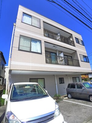 亀ヶ岡ロイヤルハイム外観写真