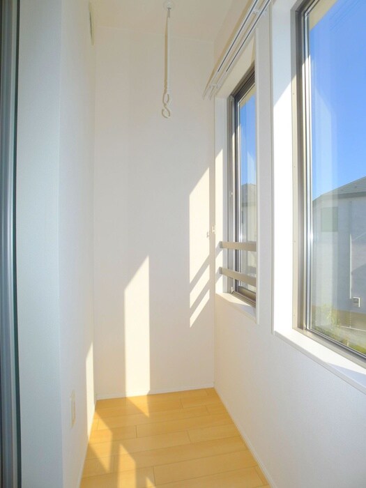 物件内観写真12　(内観写真)