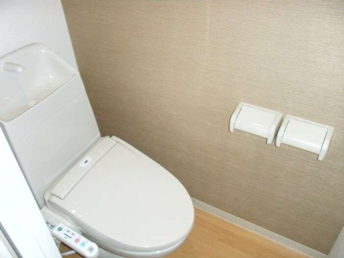 物件内観写真13　(トイレ)