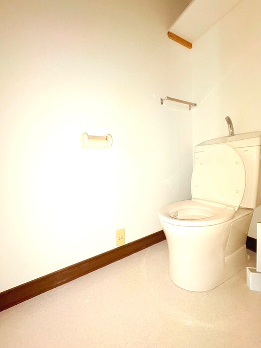 物件内観写真19　(トイレ)