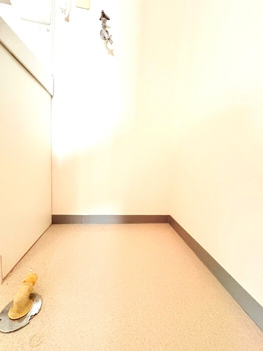 物件内観写真20　(洗濯機置場)