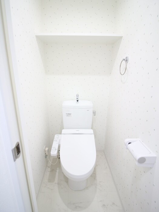 物件内観写真12　(トイレ)