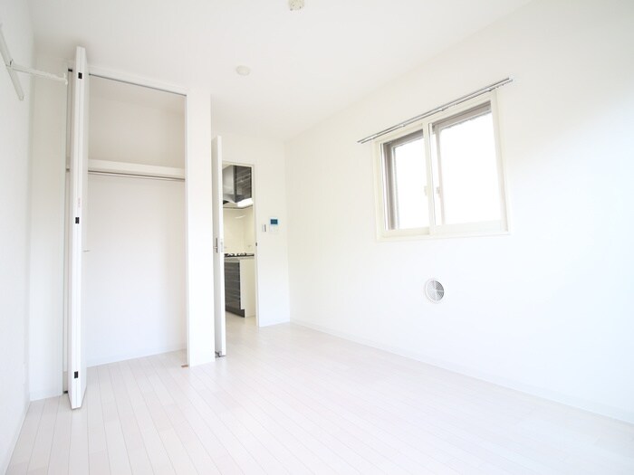 物件内観写真22　(居室)