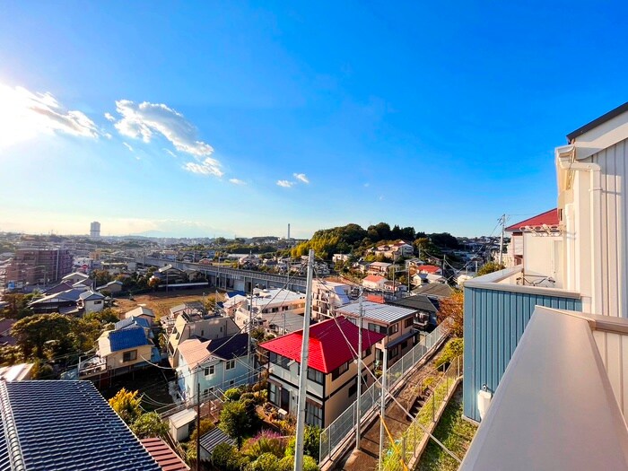 物件内観写真19　(室内からの展望)