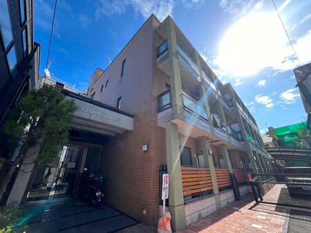 グローバルコート落合外観写真