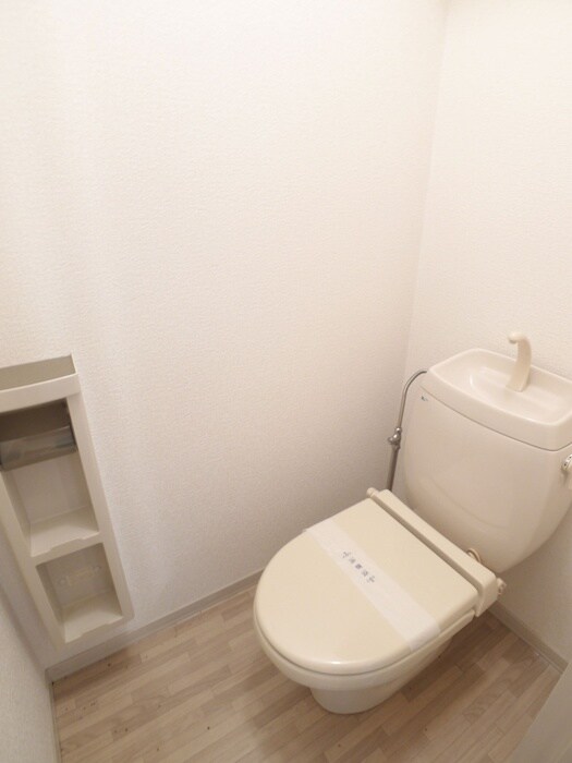 物件内観写真15　(トイレ)