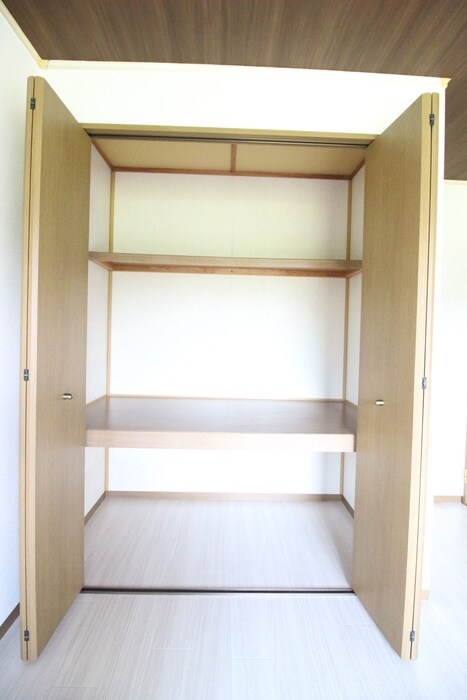 物件内観写真9　(収納)