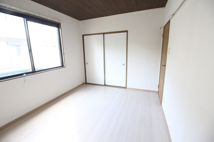 物件内観写真10　(居室)
