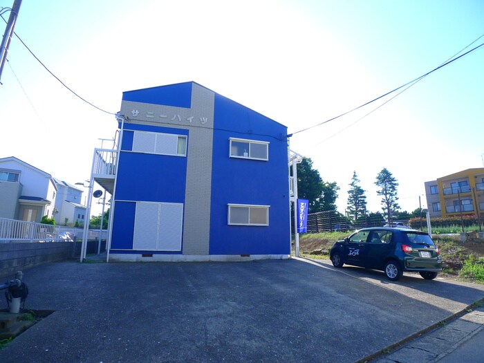 物件外観写真2　(駐車場)