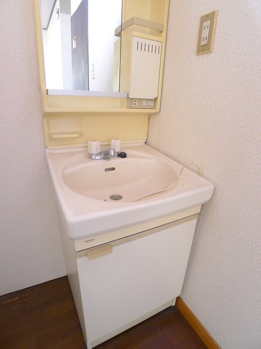 物件内観写真7　(洗面)