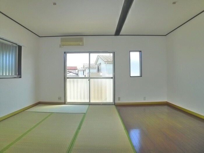 物件内観写真7　(居室)