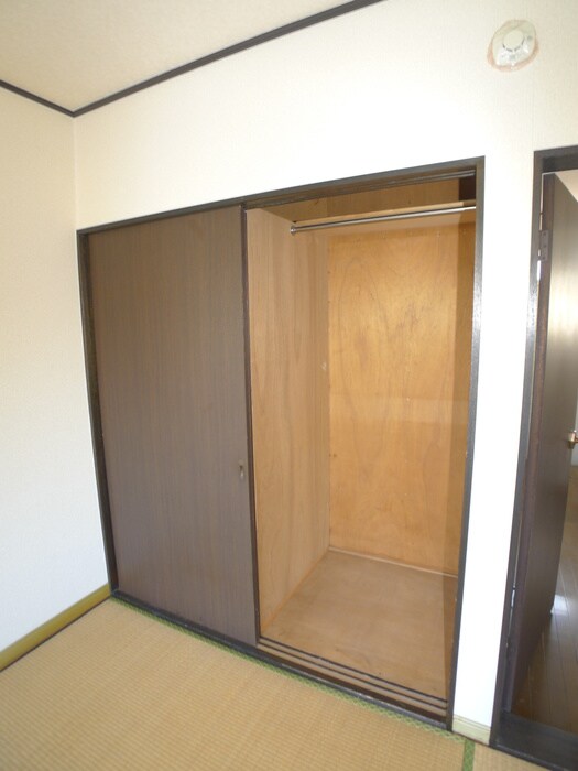 物件内観写真11　(収納)