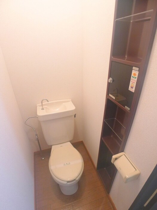 物件内観写真11　(トイレ)