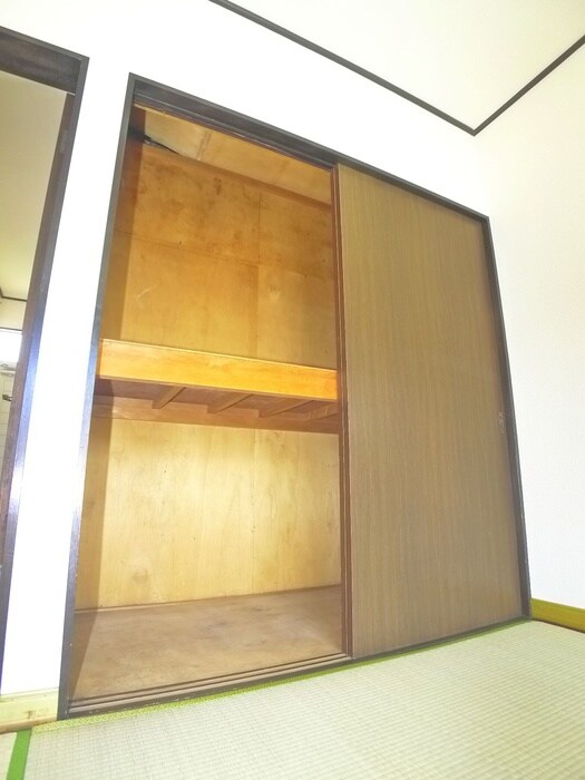 物件内観写真13　(収納)