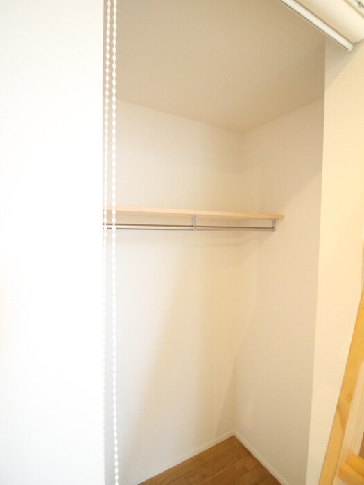 物件内観写真13　(収納)