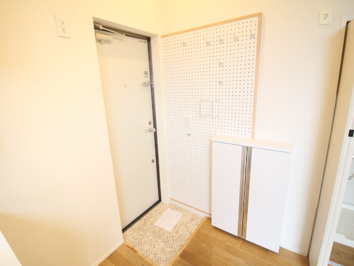 物件内観写真20　(玄関)