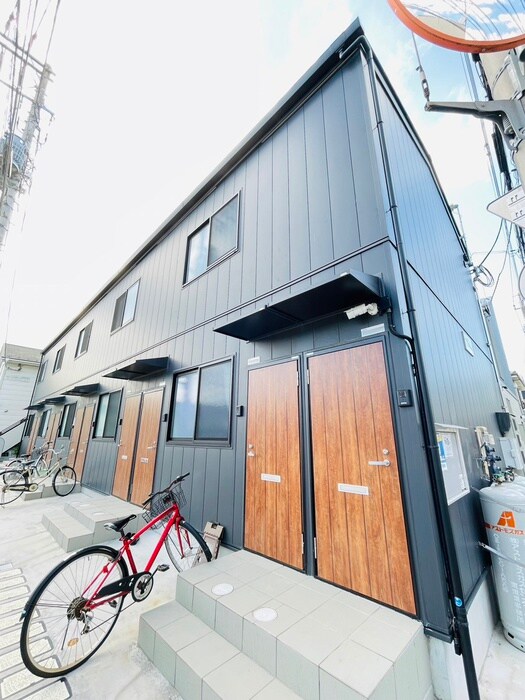 物件外観写真1　(外観写真)