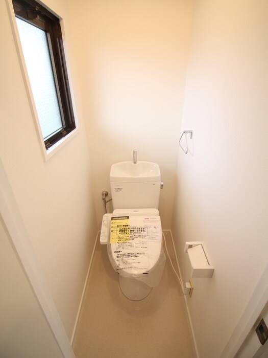 物件内観写真11　(トイレ)