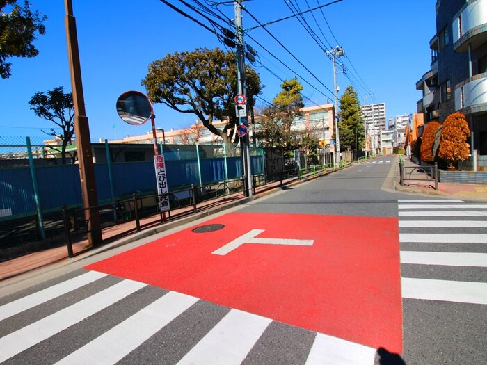 物件外観写真5　(周辺環境)