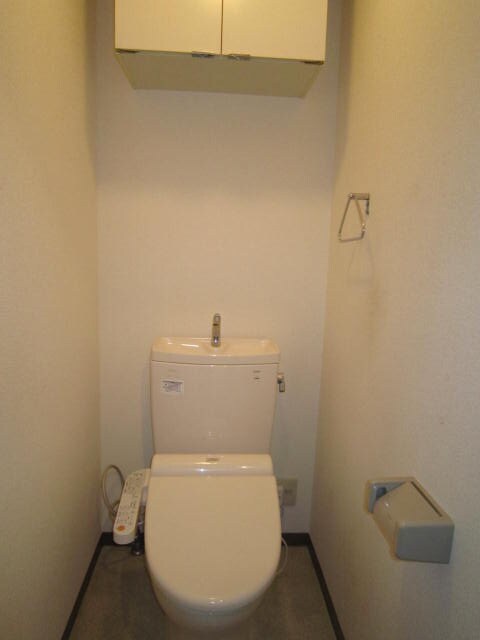 物件内観写真11　(トイレ)