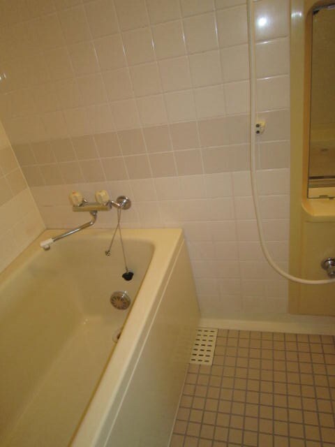 物件内観写真12　(バス／シャワールーム等)