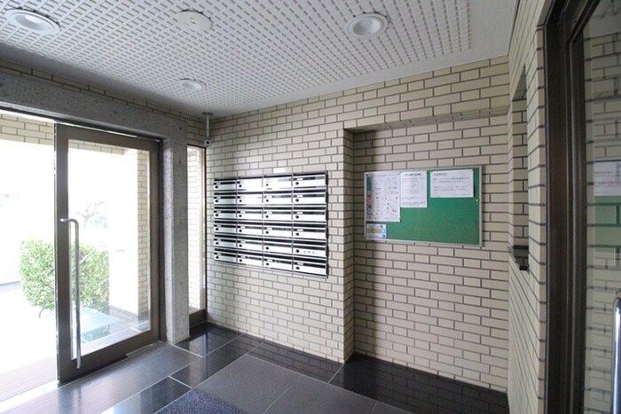 物件外観写真4　(建物設備)