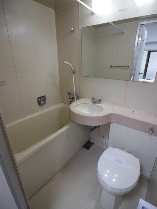 物件内観写真16　(バス／シャワールーム等)