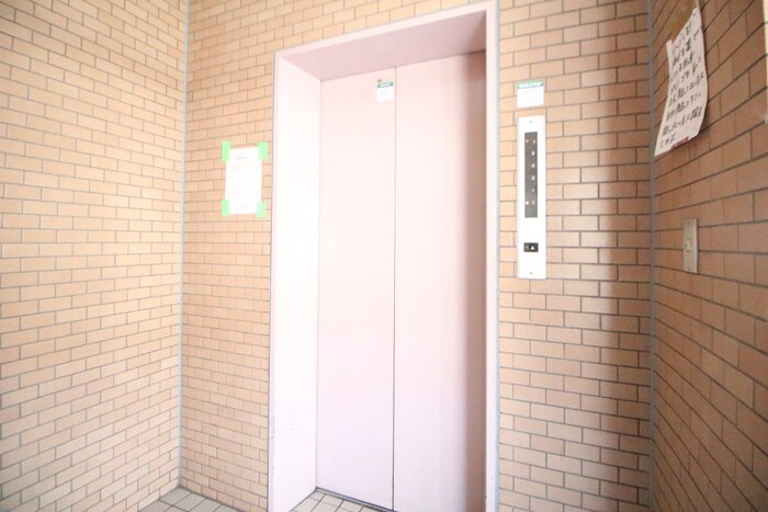 物件外観写真3　(建物設備)
