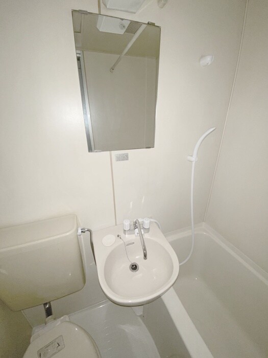 物件内観写真12　(洗面)