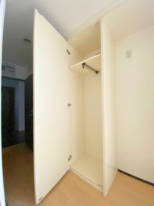 物件内観写真16　(収納)