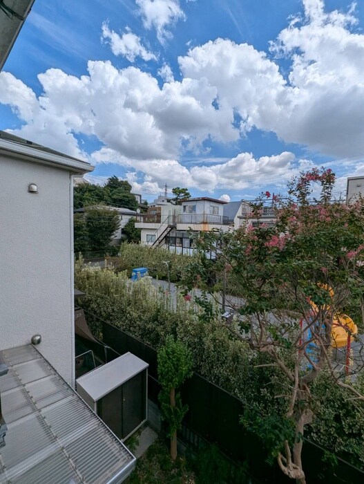 物件内観写真17　(室内からの展望)