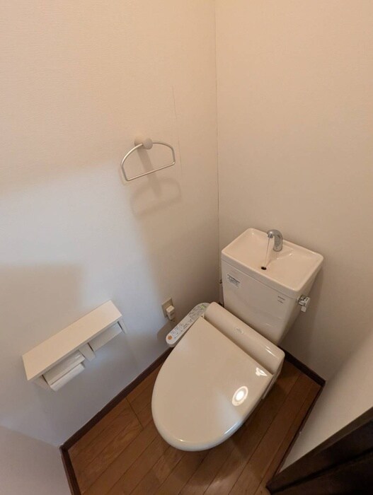 物件内観写真20　(トイレ)