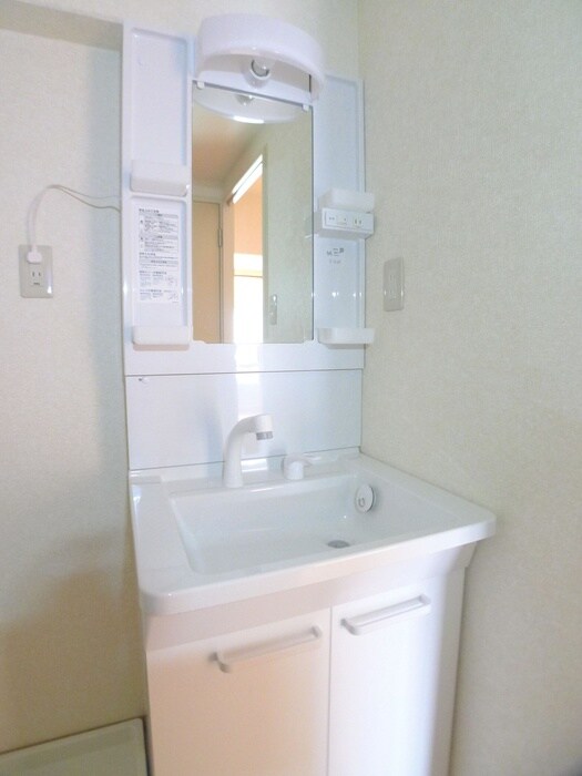 物件内観写真12　(洗面)