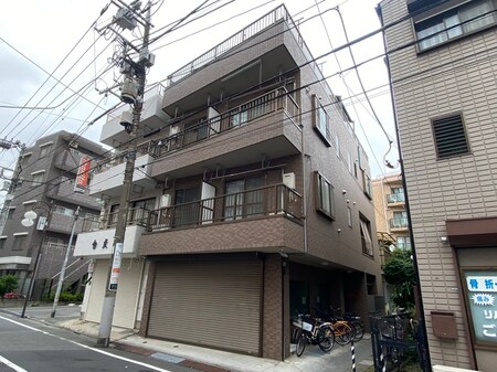 ウッドストック外観写真