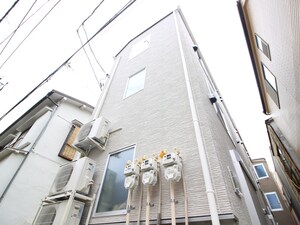 リュクスカーサ中野外観写真